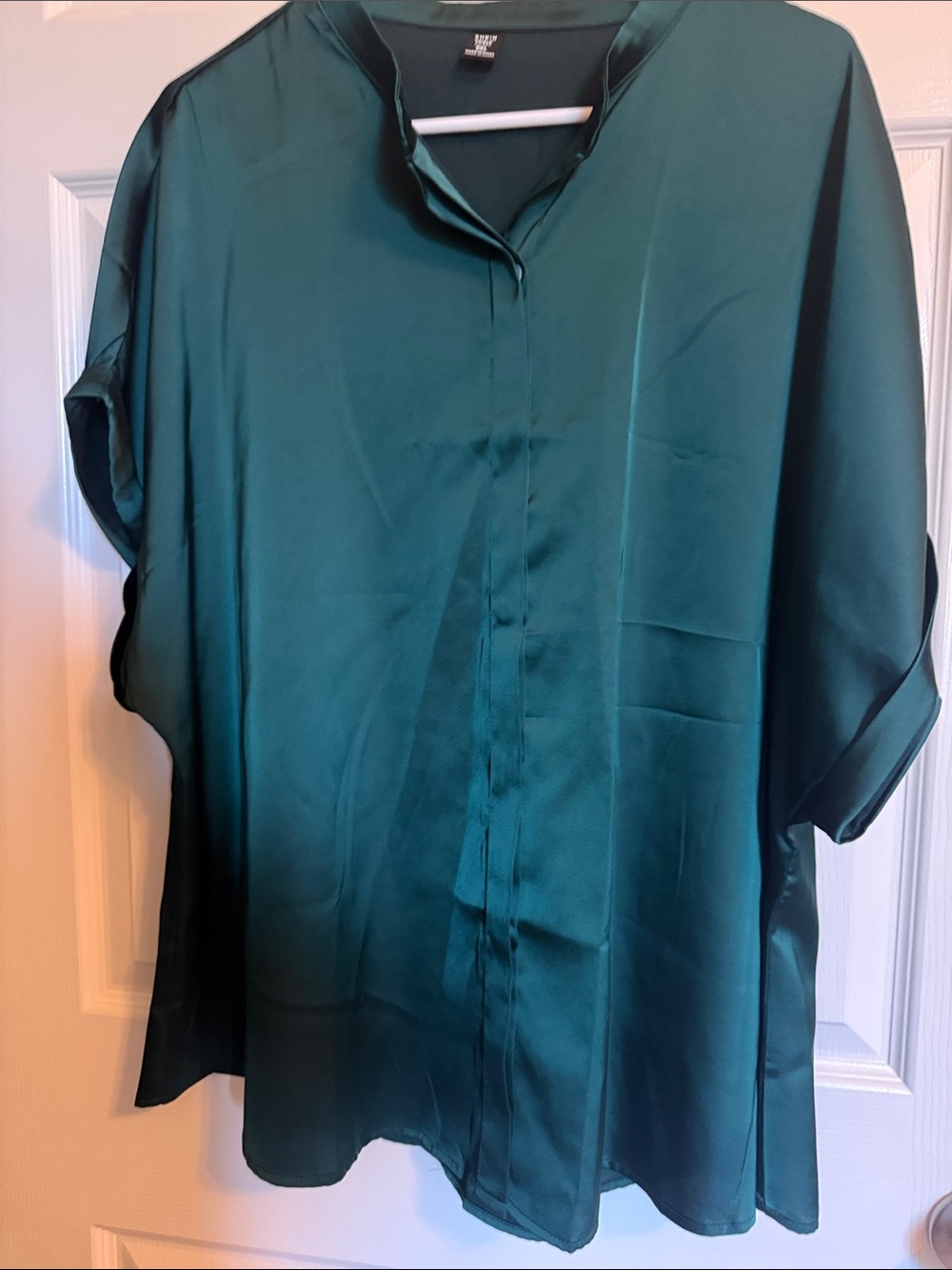 SHEIN Emerald Green Satin Button-Down Women's Top